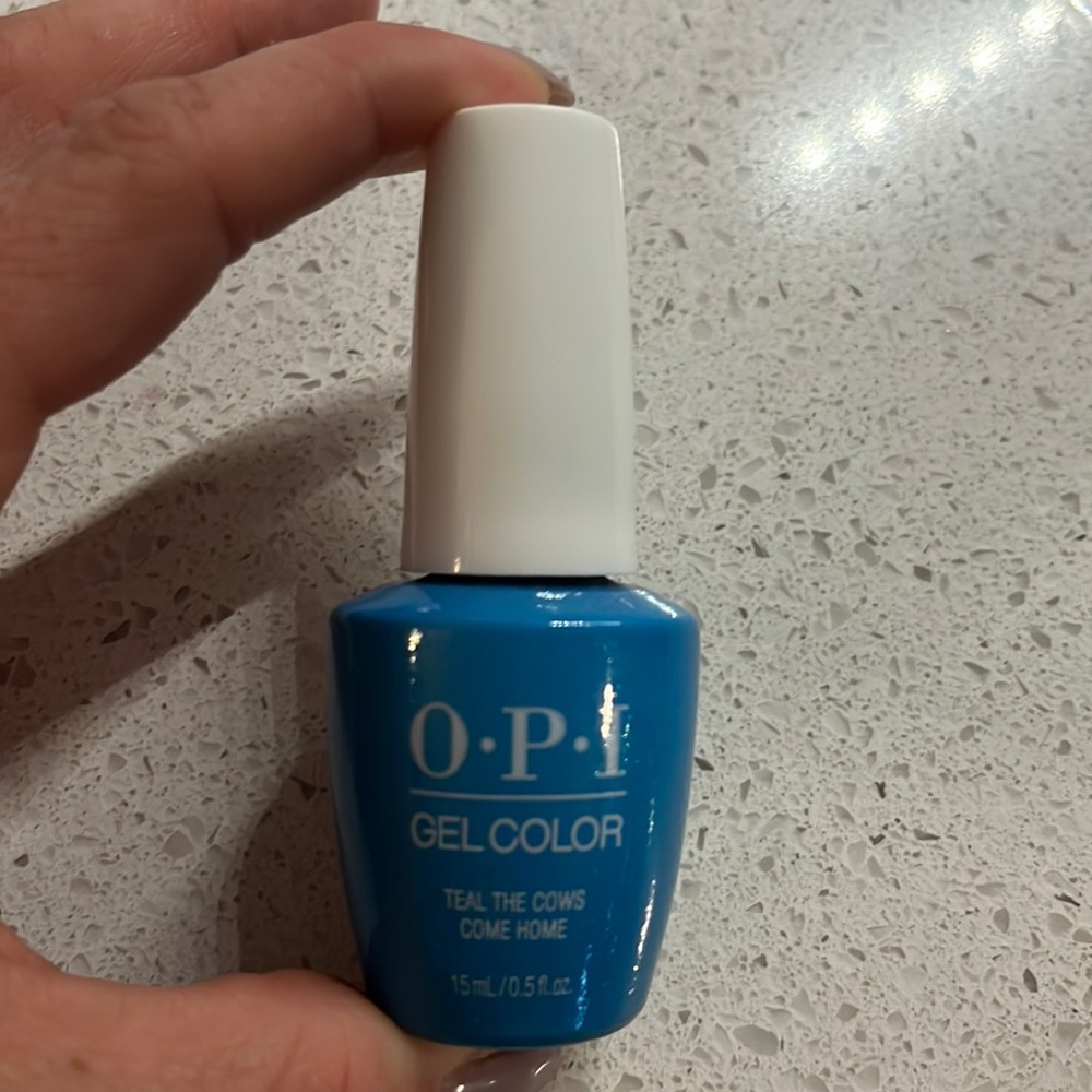 OPI GELCOLOR  Teal the cows come home
